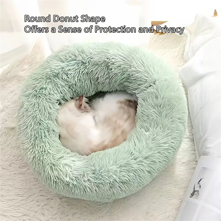 Premium Plush Faux Fur Donut Bed for Cats and Small to Medium Dogs - Comfortable, Washable, and Warm